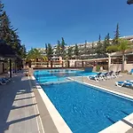 Apartamento Blue & Yellow Penthouse With Terrace At Balaia Mar