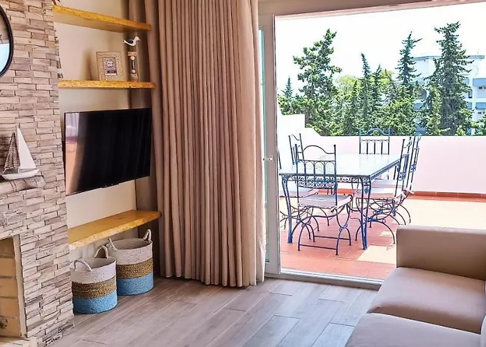 公寓 Blue & Yellow Penthouse With Terrace At Balaia Mar