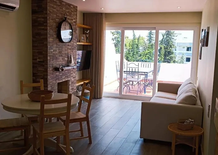 公寓 Blue & Yellow Penthouse With Terrace At Balaia Mar 阿尔布费拉